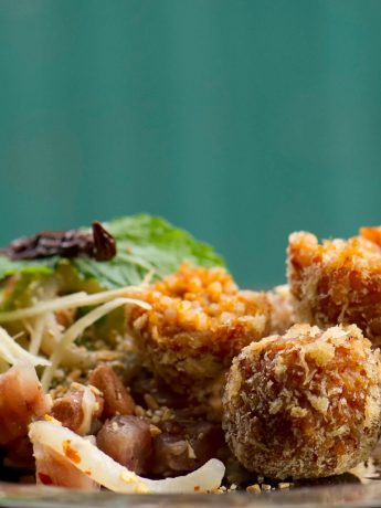 Crispy Rice Ball-Croquette Salad Nam Khao Tod